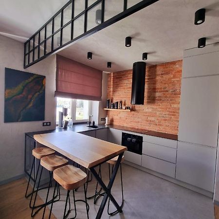 Luksusowy Apartament Przy Sadzie Torun Exterior foto